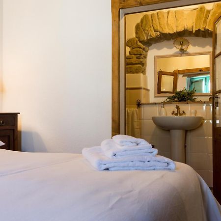 Bed and Breakfast Cortis Antigas Gesturi Exterior foto